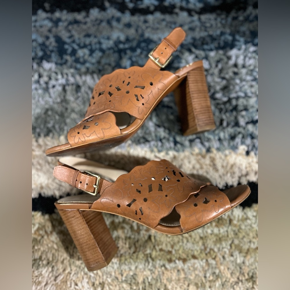 Cole Haan Indra High Floral Laser Cut Sandals in brown leather - Picture 4 of 6
